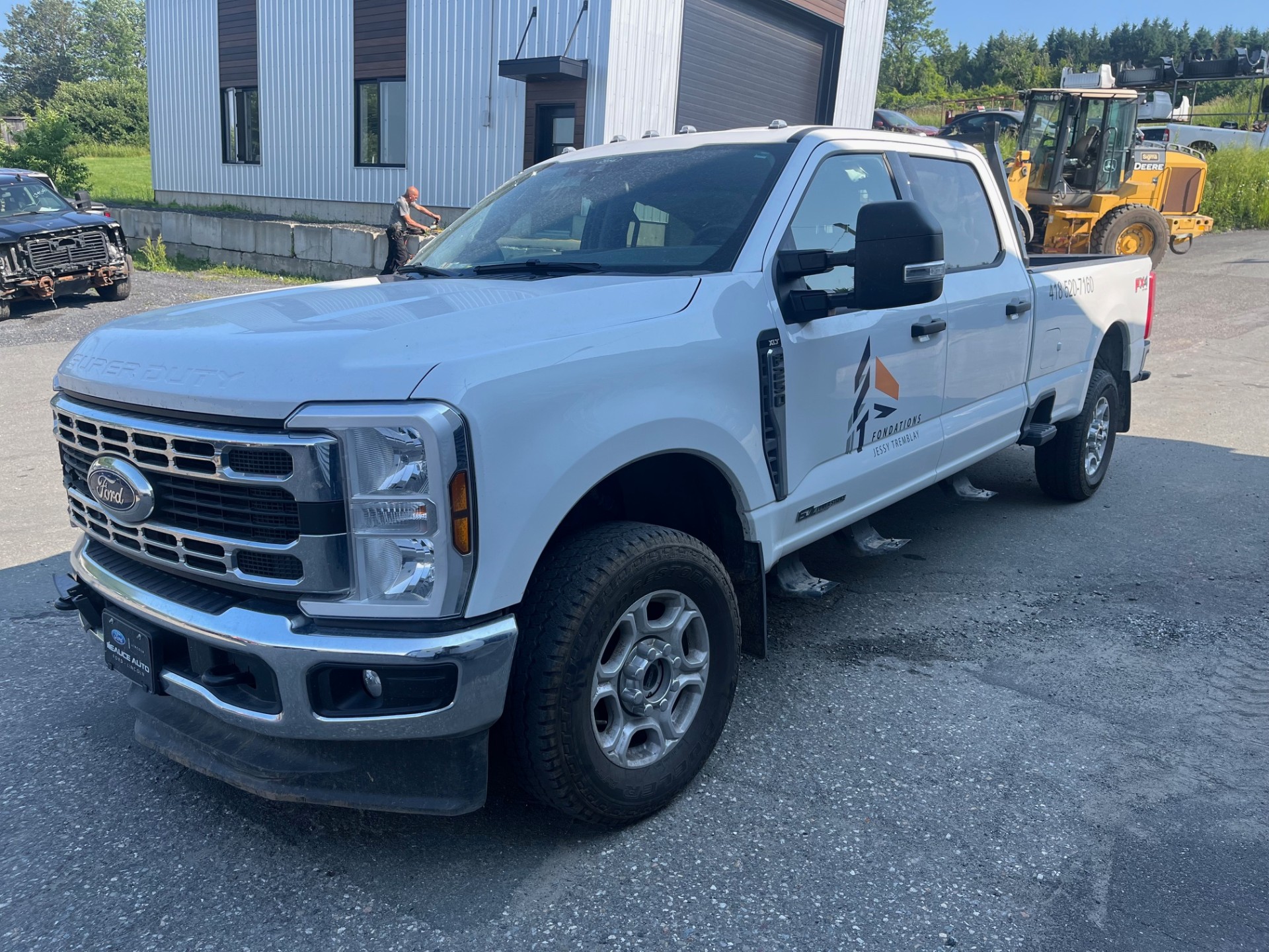 2025 Ford Pickup (Ford)