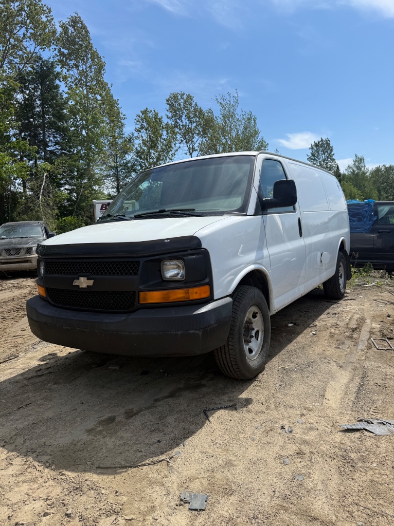 2008 GM Van Chevrolet