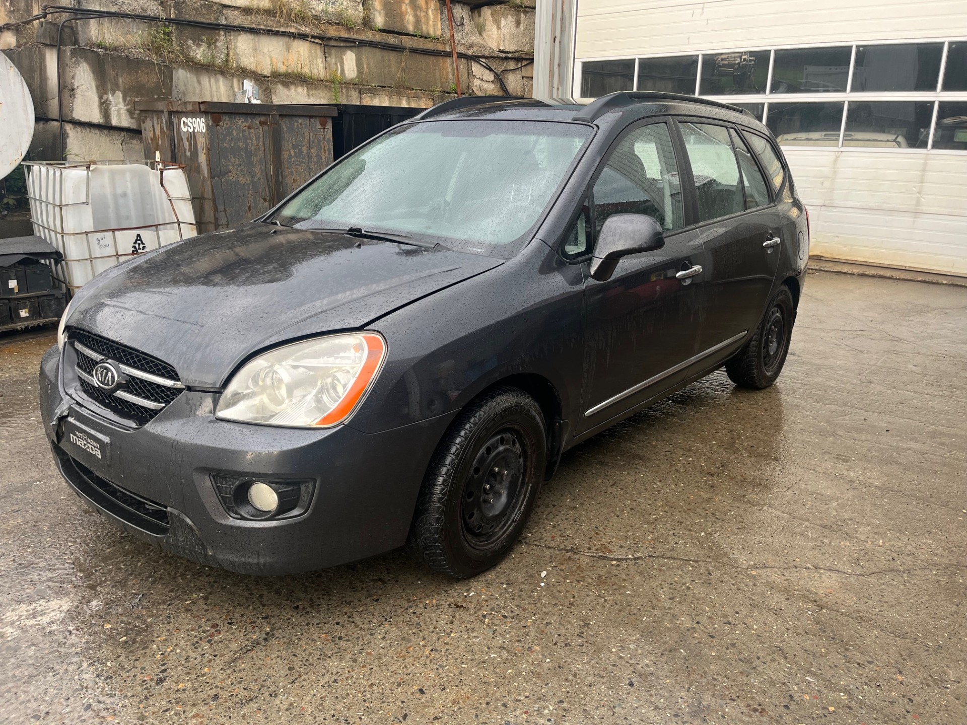 2008 Kia Rondo