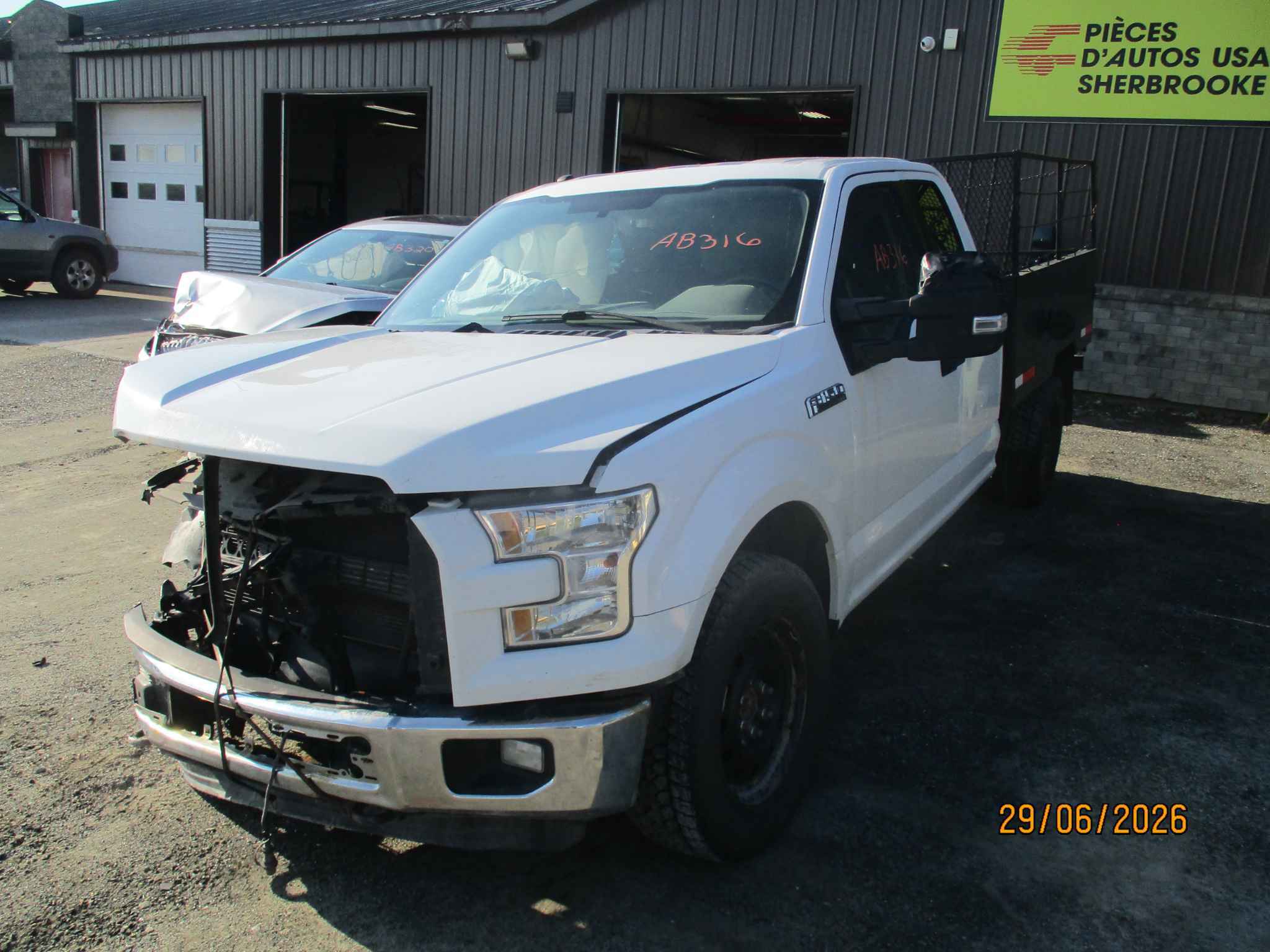 2016 Ford Pickup (Ford)