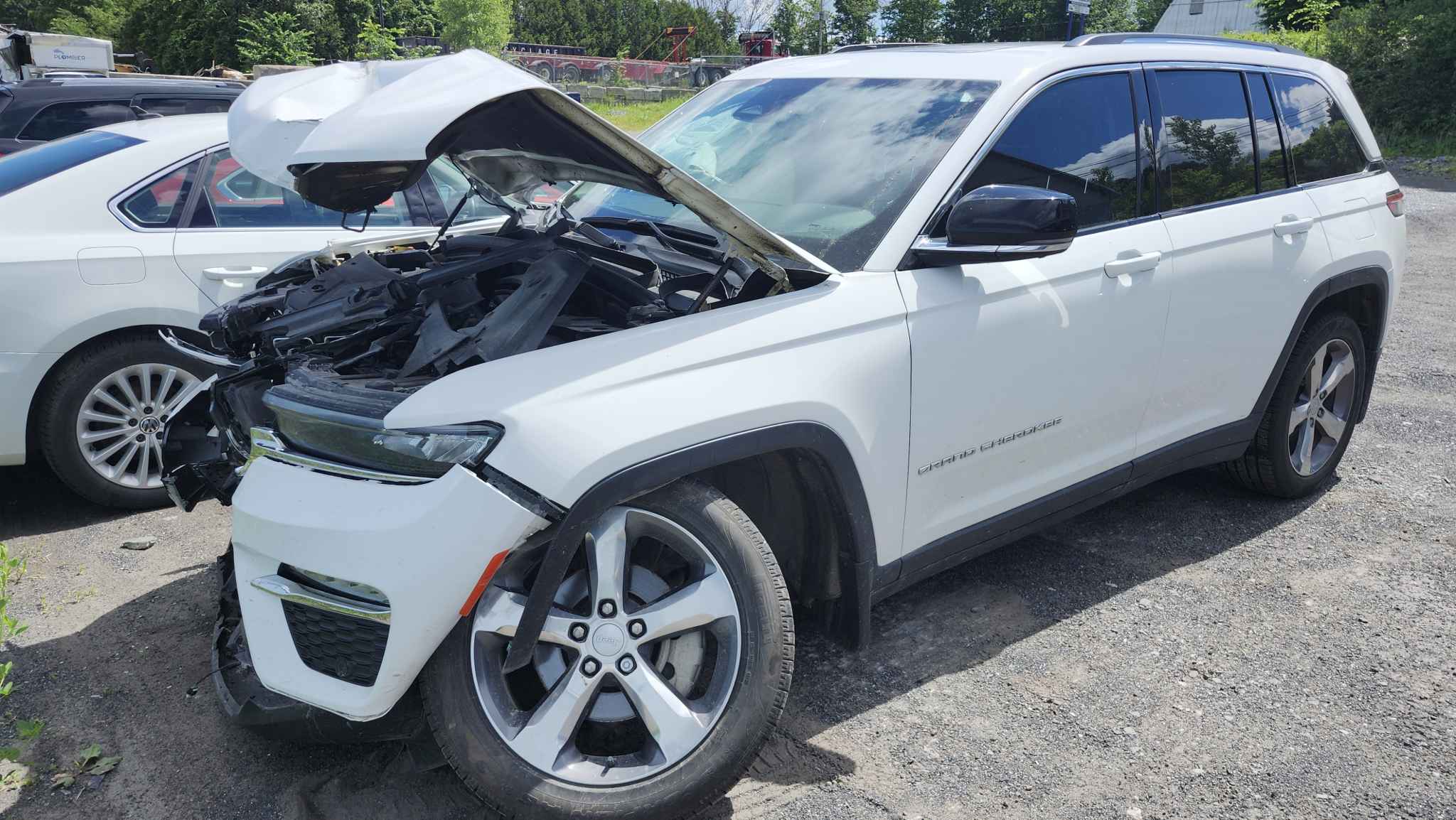 2022 Jeep Cherokee (All)