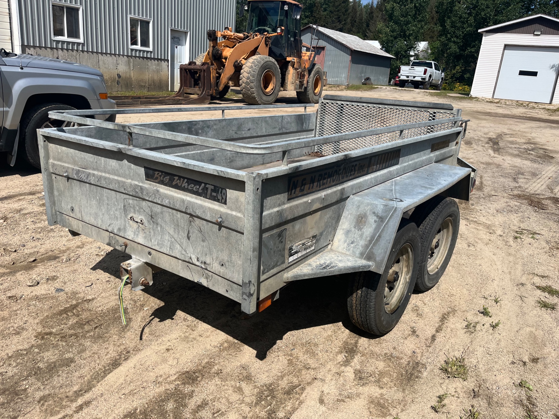 2005 Trailer Hitch Trailer