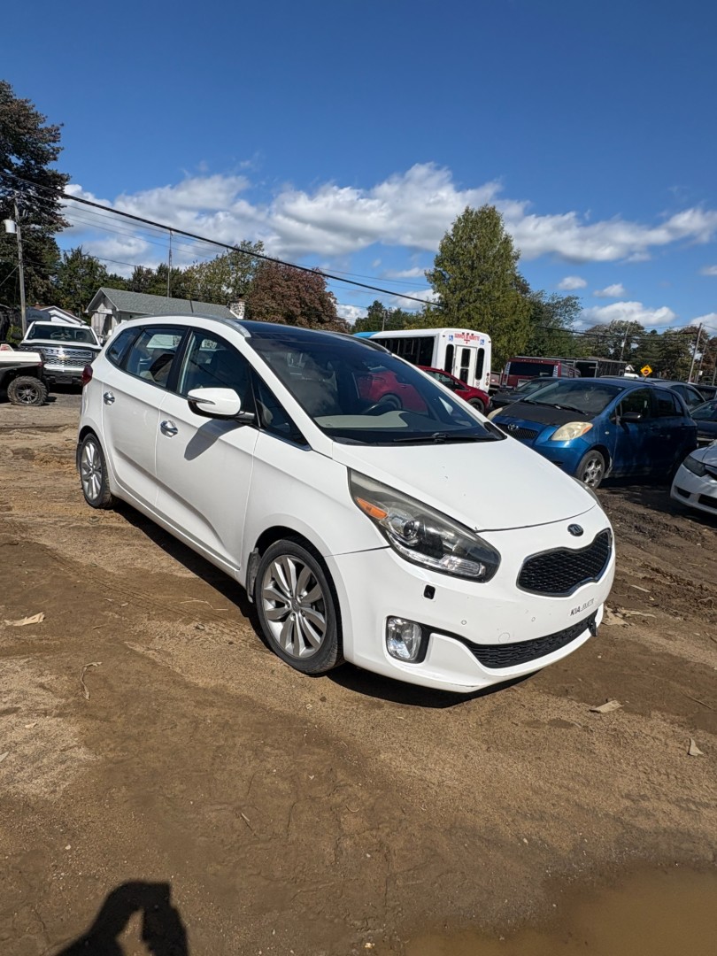 2016 Kia Rondo