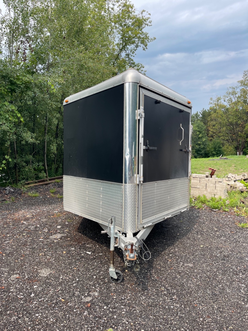 2009 Trailer Fifth Wheel Tr.