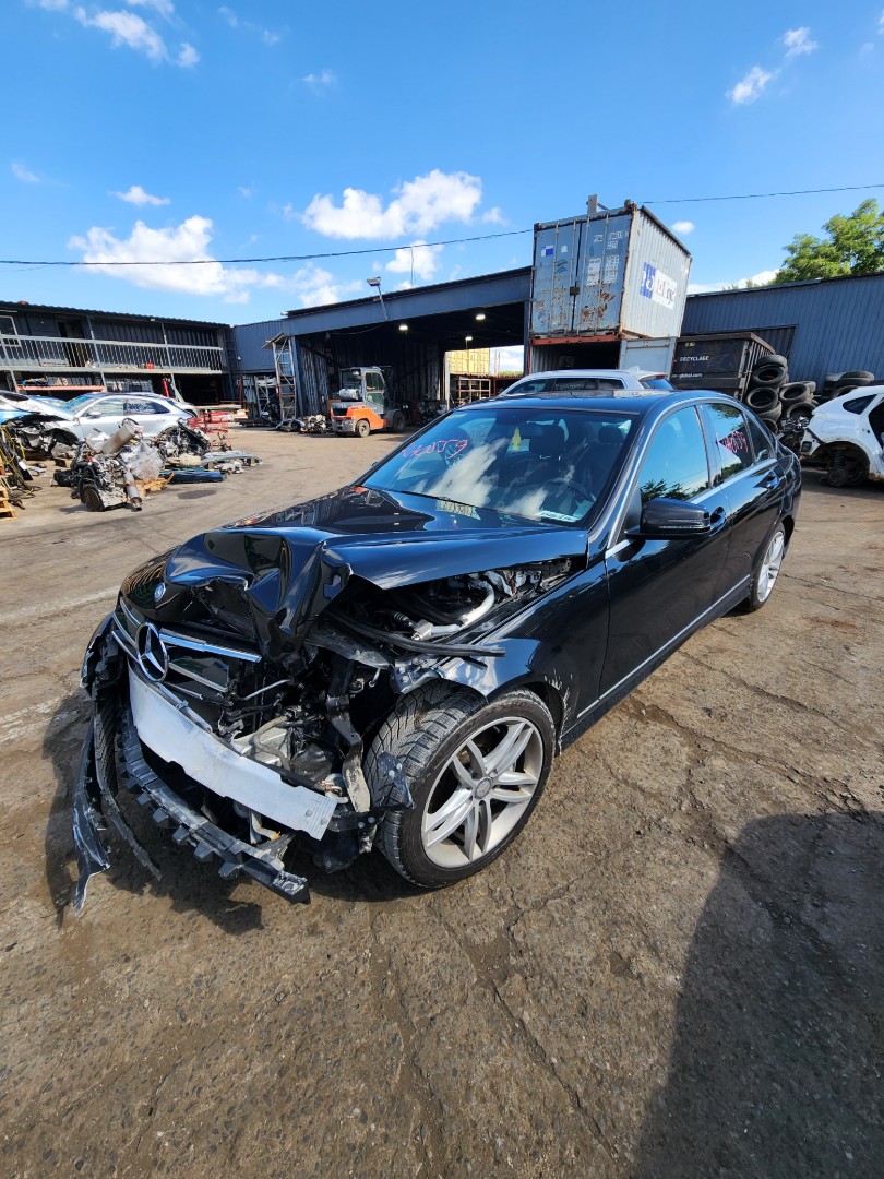 2014 Mercedes-Benz C-Class