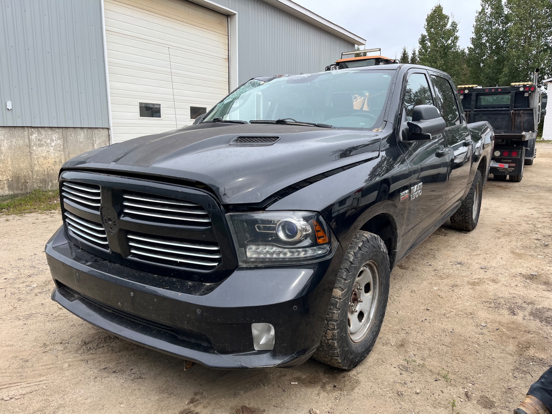 2014 Chrysler Pickup (Dodge)