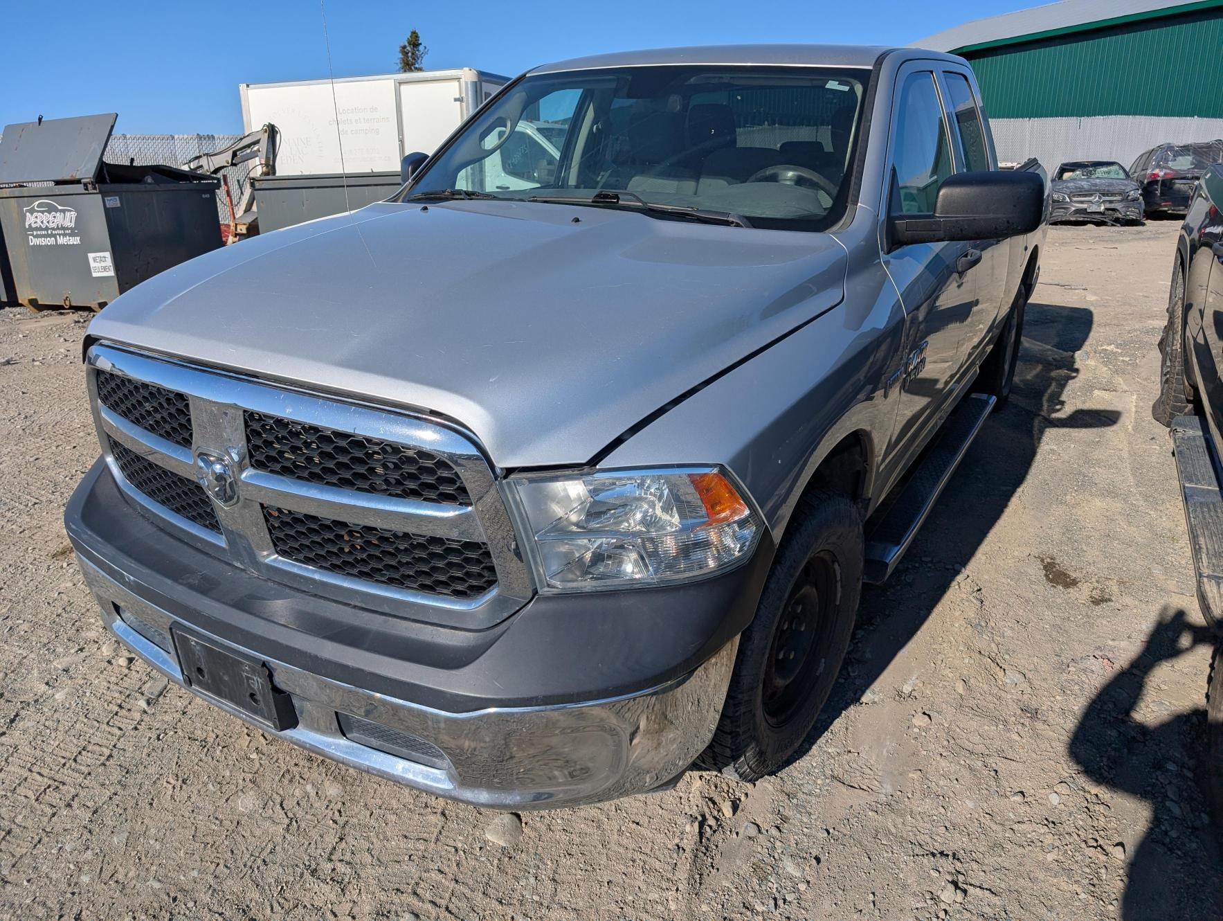 2016 Chrysler Pickup (Dodge)