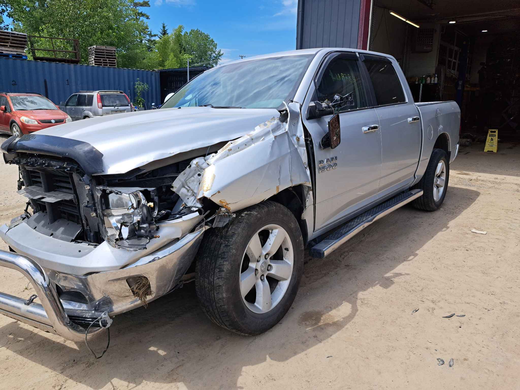 2017 Chrysler Pickup (Dodge)