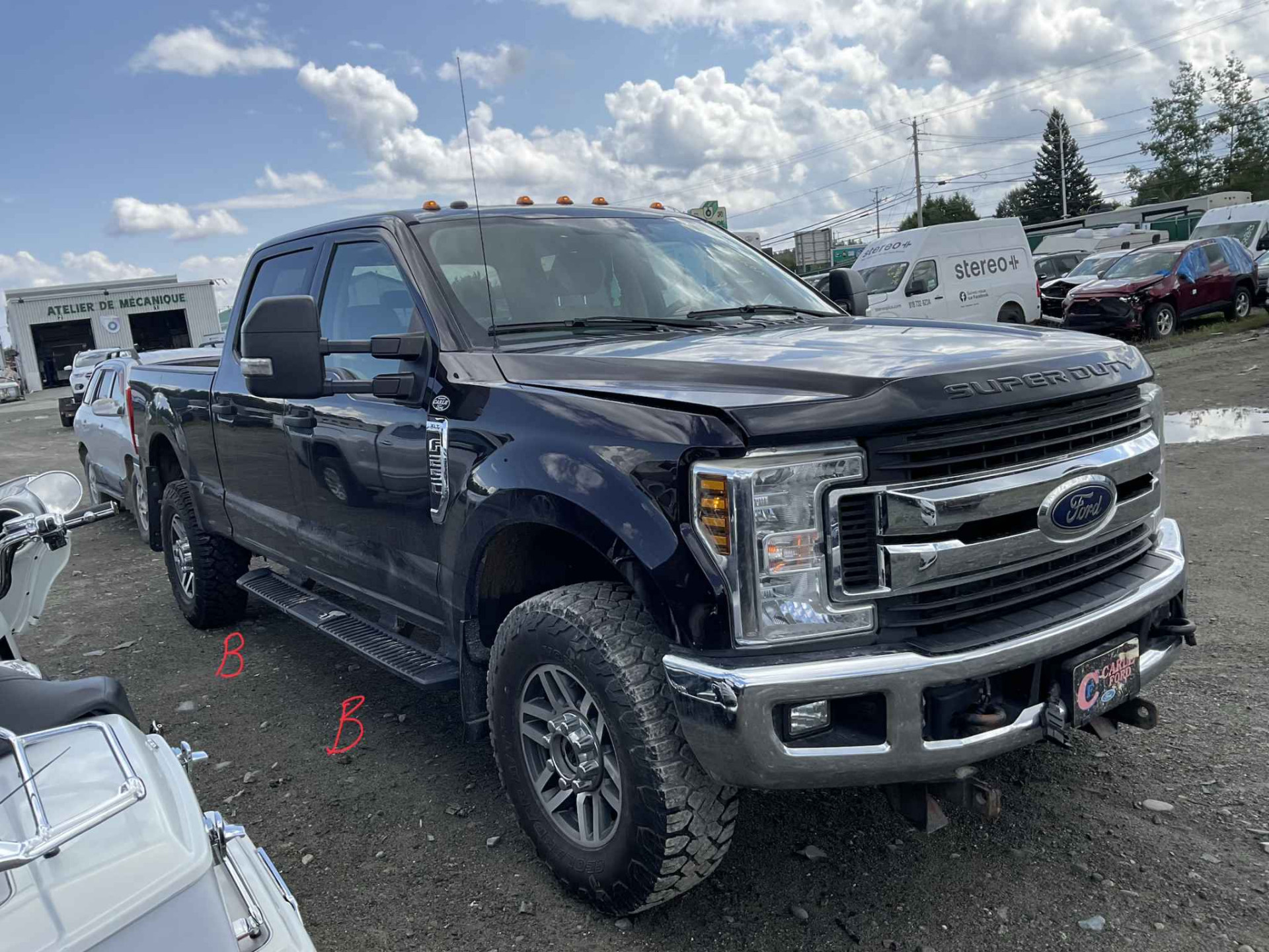 2019 Ford Pickup (Ford)
