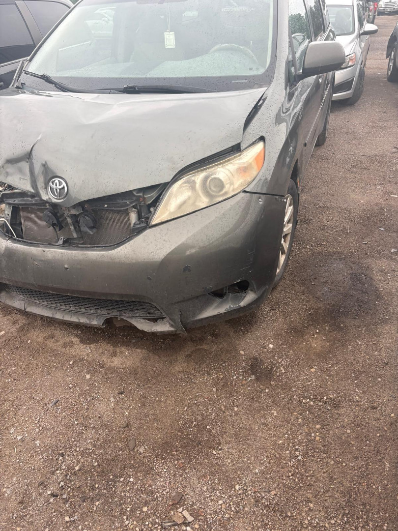 2011 Toyota Sienna