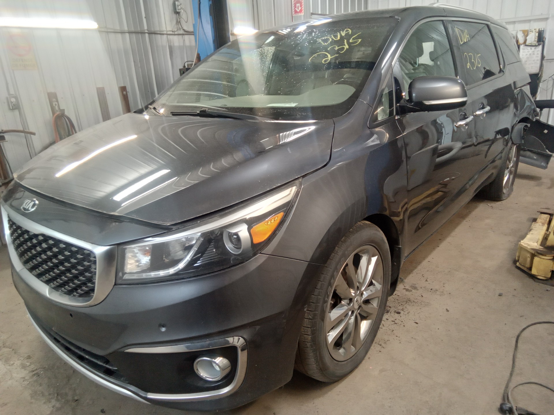 2016 Kia Sedona