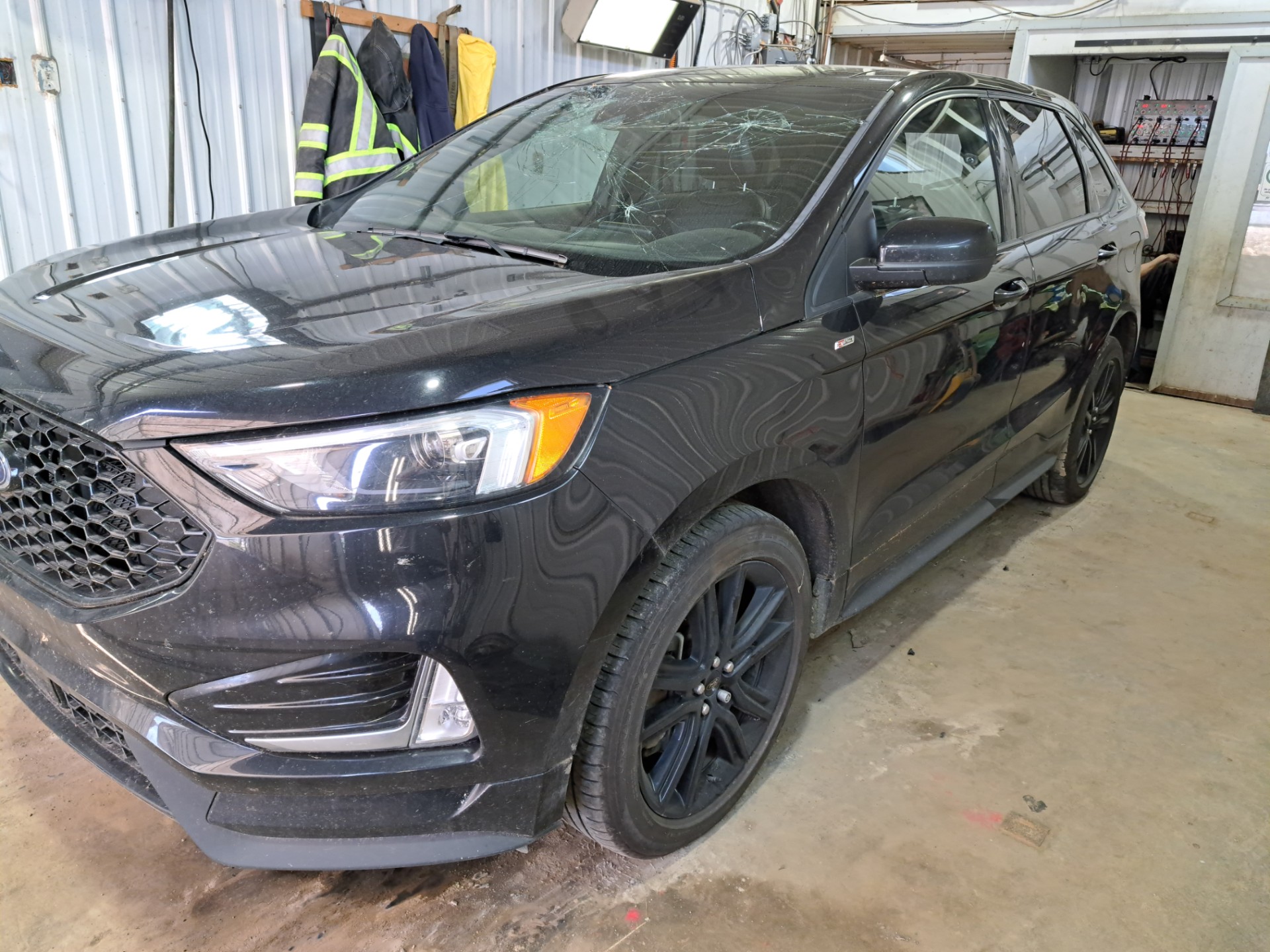 2021 Ford Edge