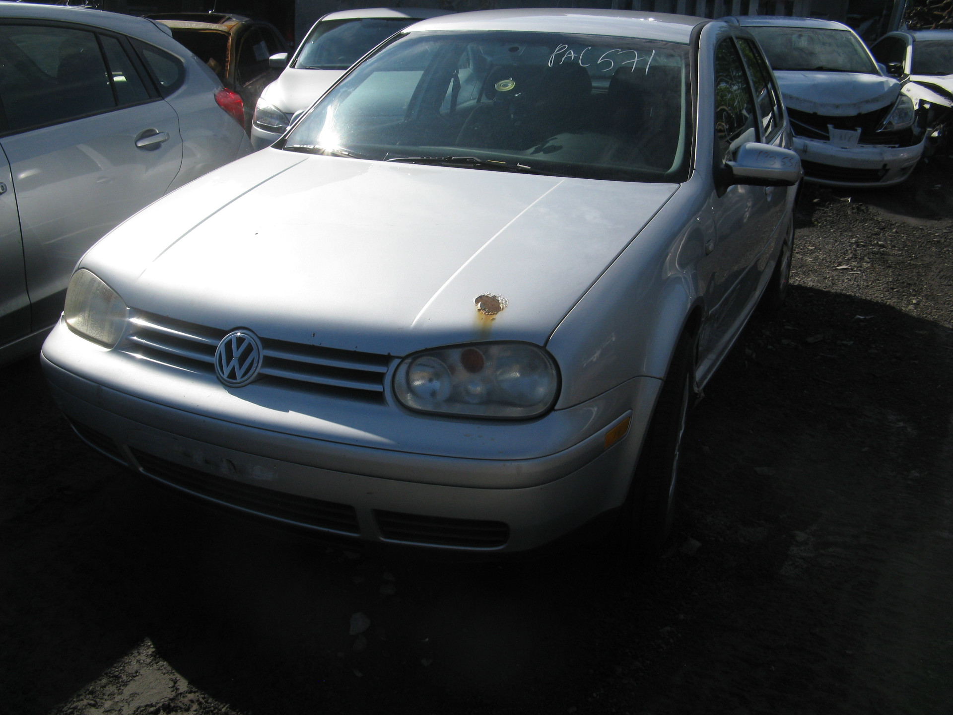 2004 Volkswagen Golf