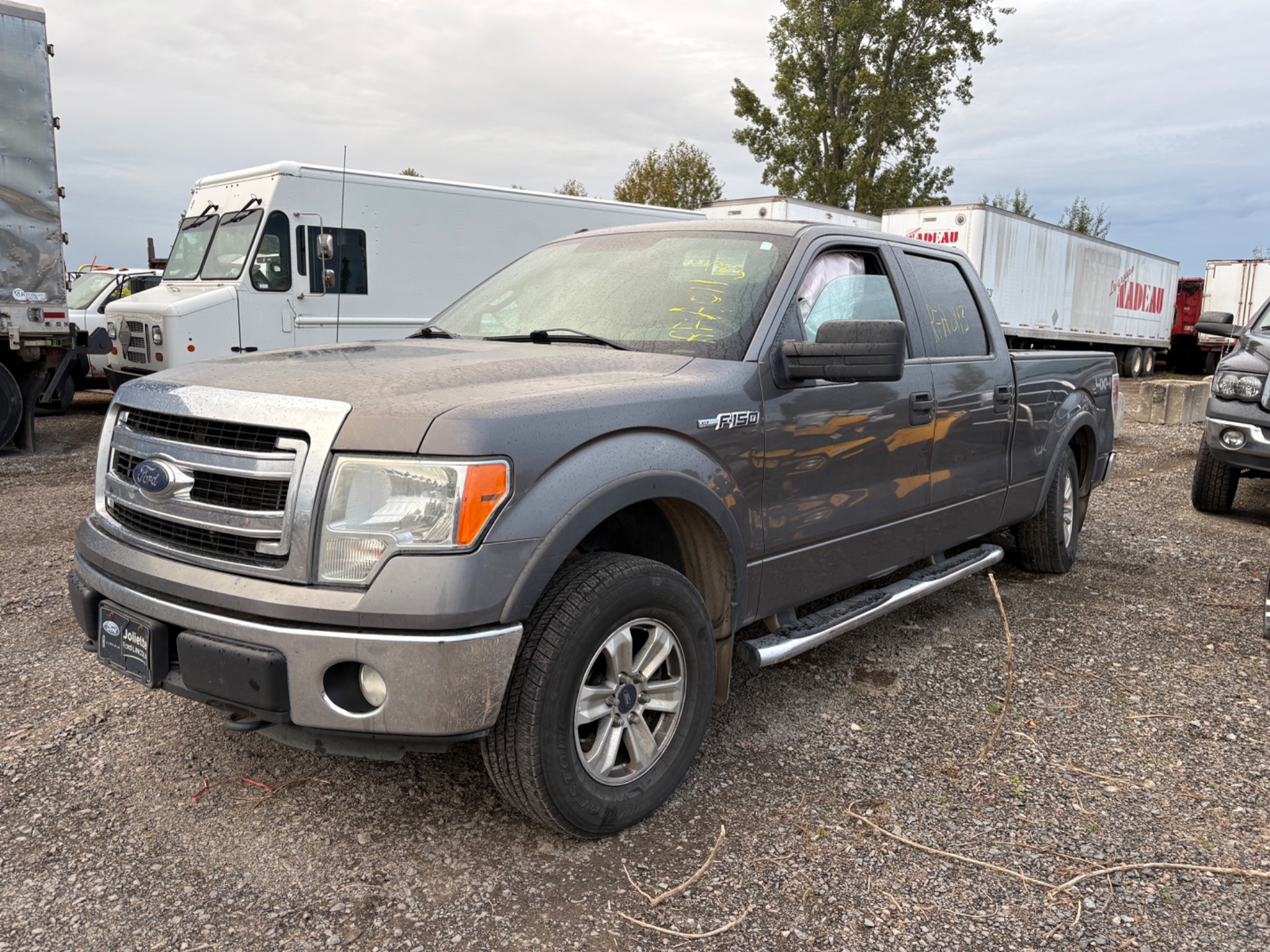 2014 Ford Pickup (Ford)