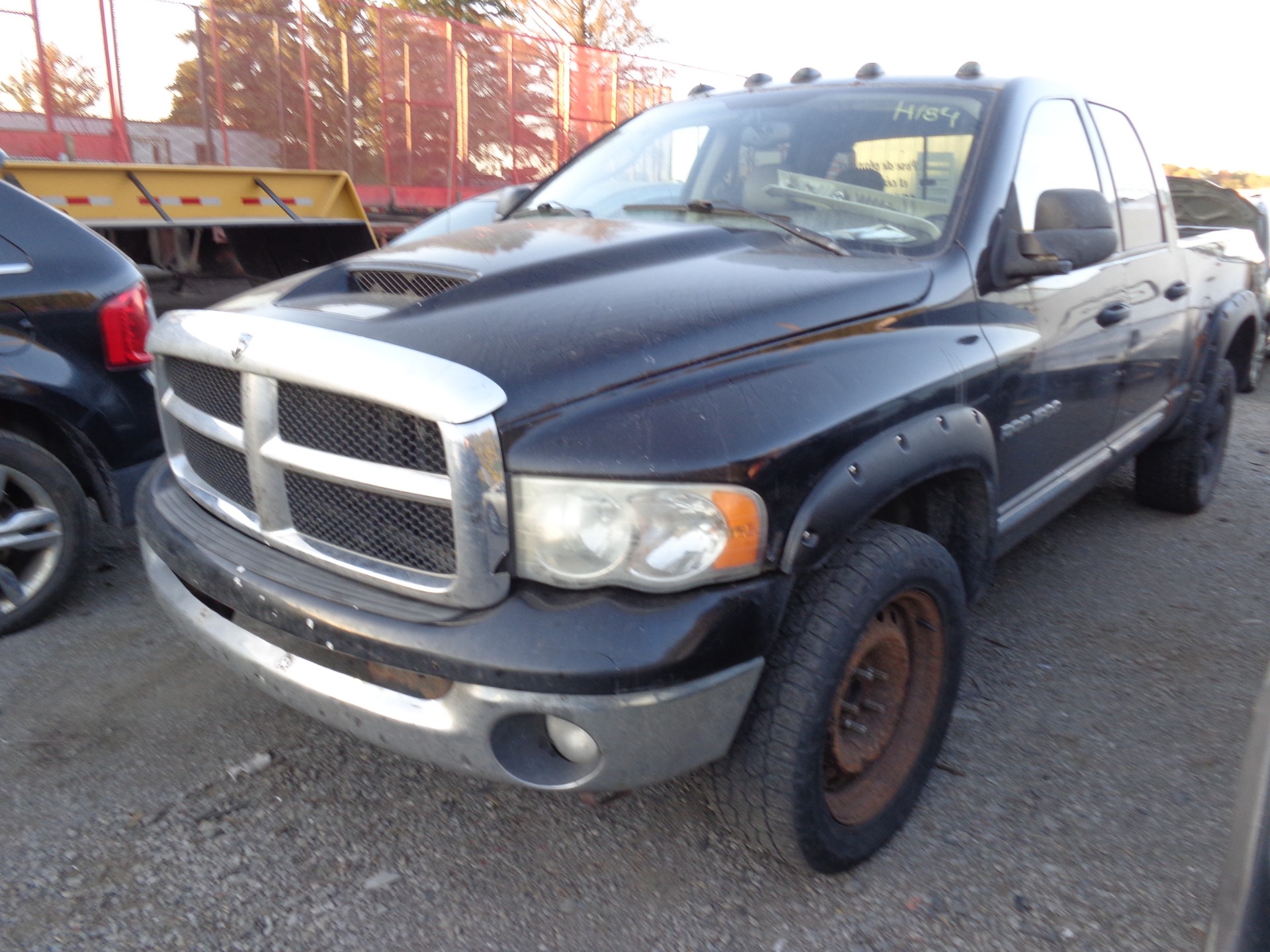 2004 Chrysler Pickup (Dodge)