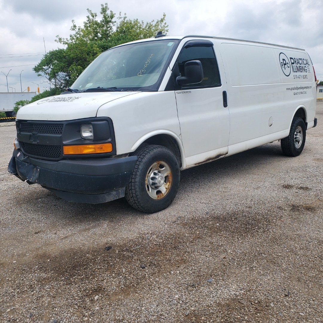 2017 GM Van Chevrolet