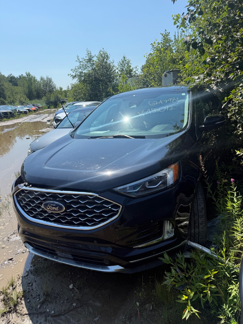 2021 Ford Edge