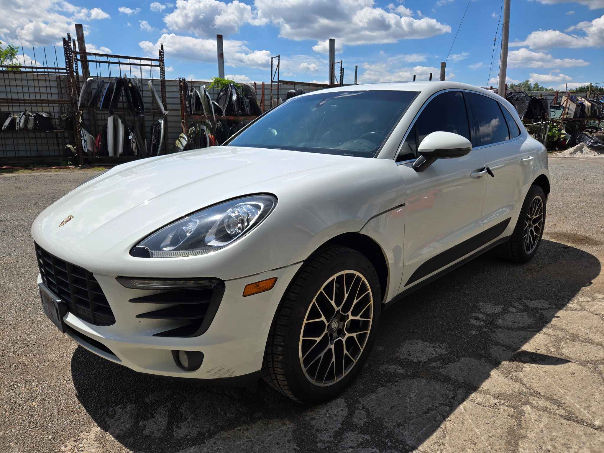2015 Porsche Macan