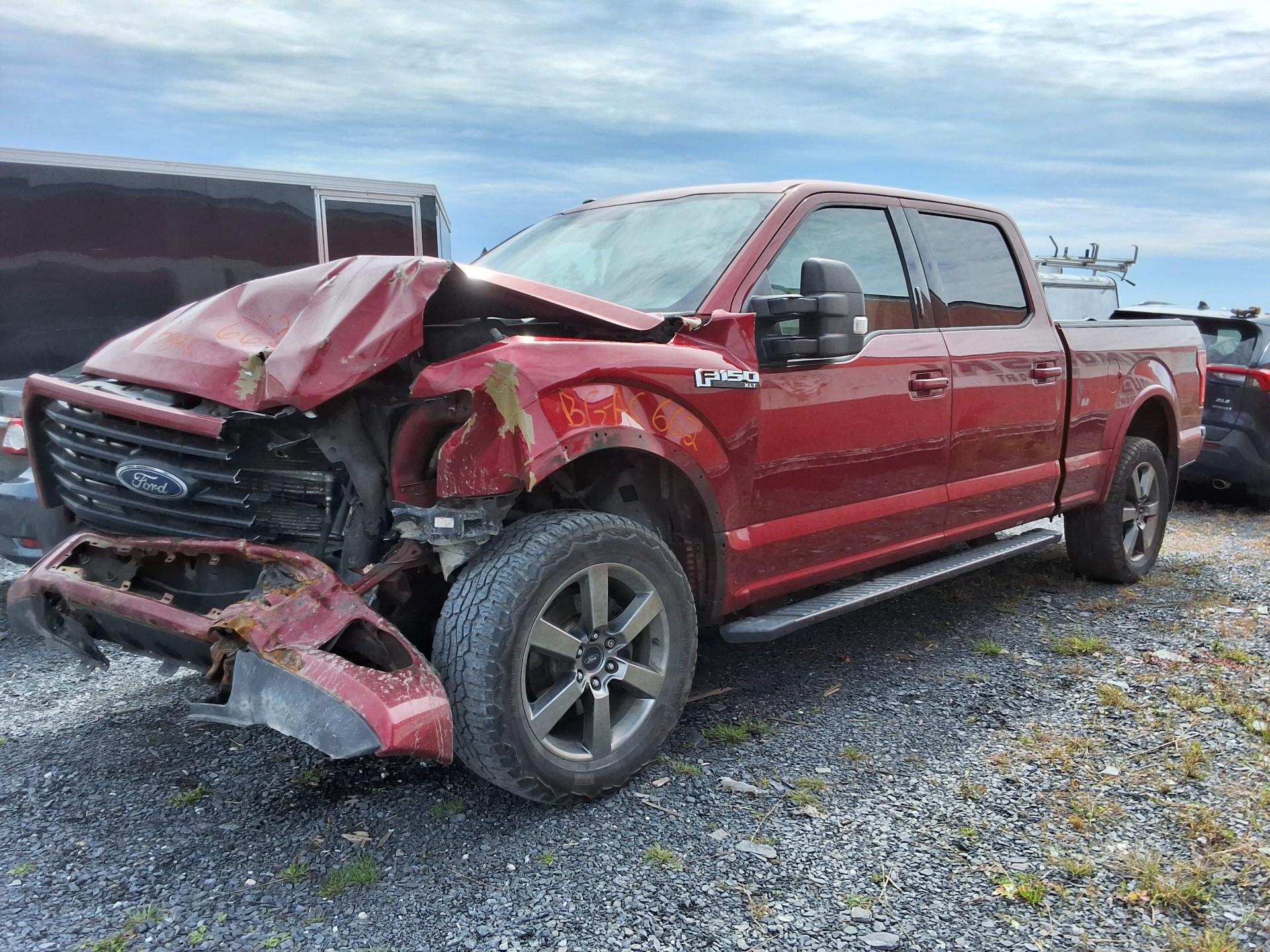 2016 Ford Pickup (Ford)