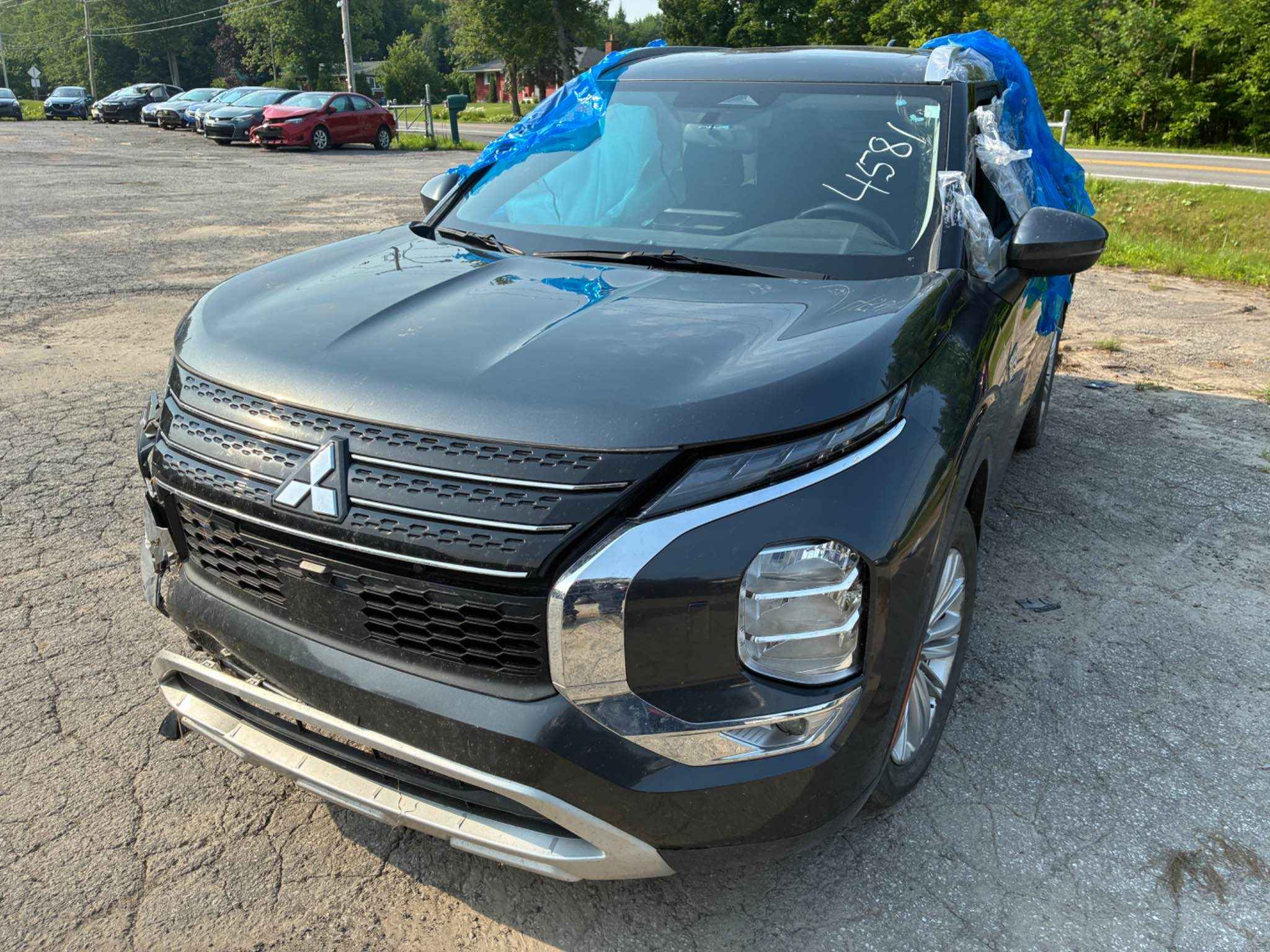 2025 Mitsubishi Outlander