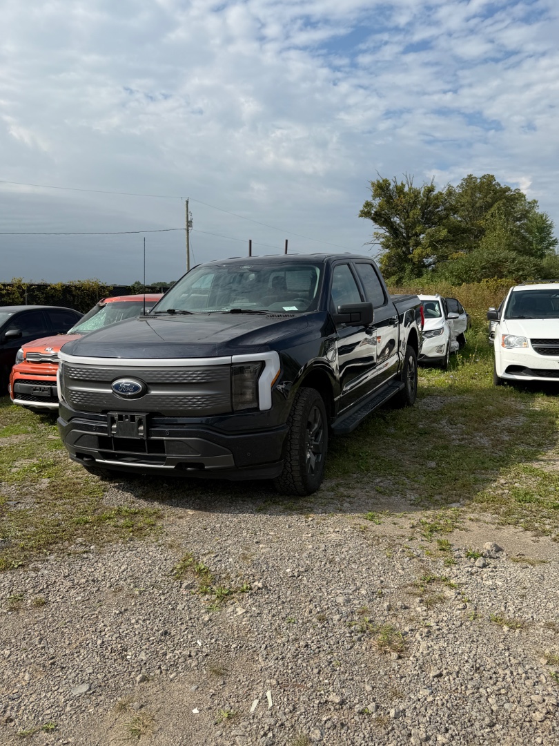 2022 Ford Pickup (Ford)