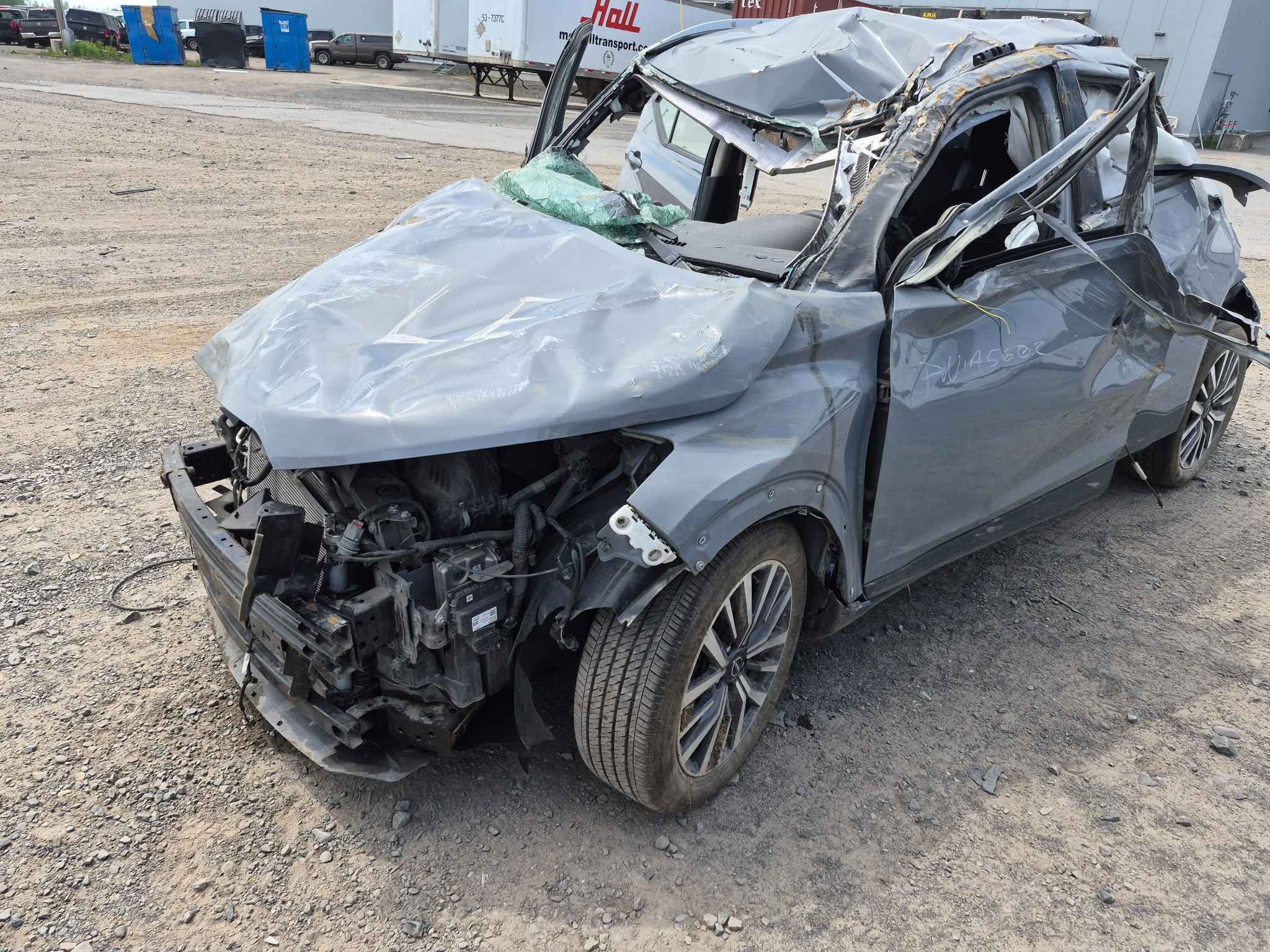 2025 Nissan Kicks