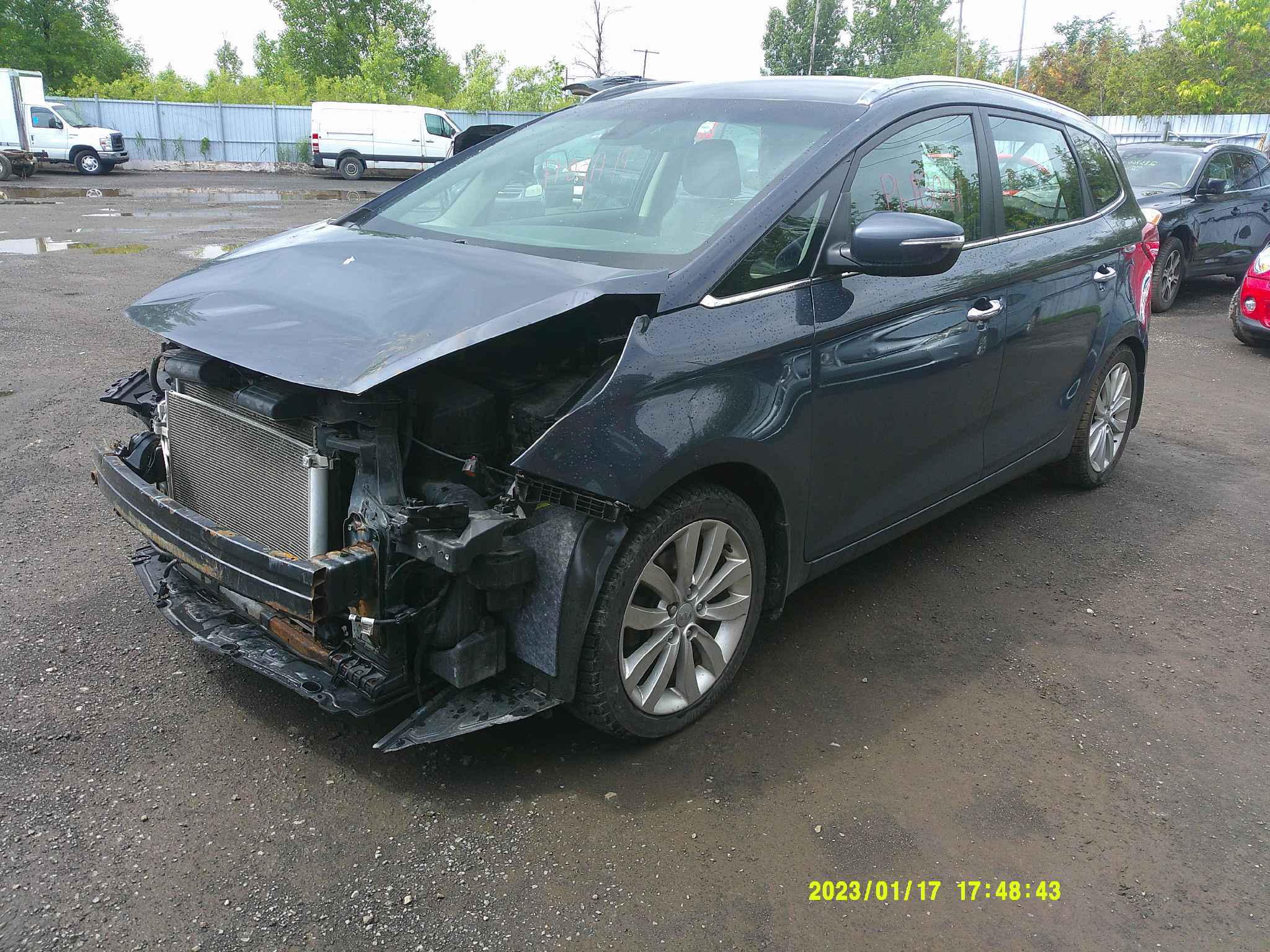 2014 Kia Rondo
