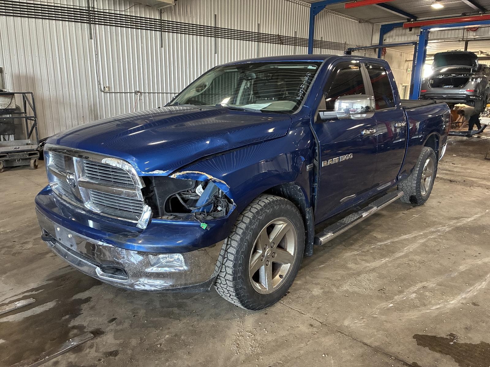 2011 Chrysler Pickup (Dodge)