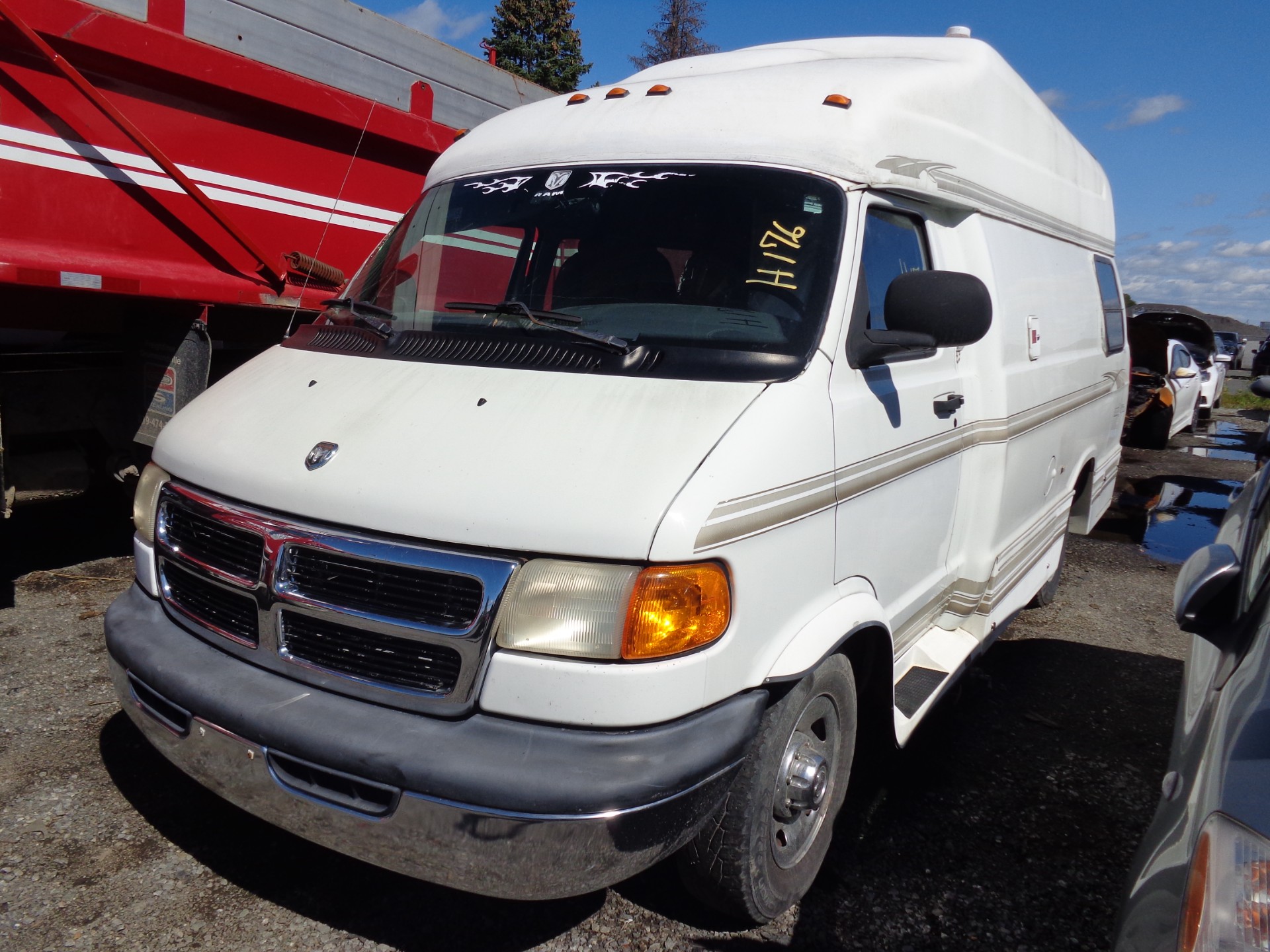 2000 Chrysler Van Dodge