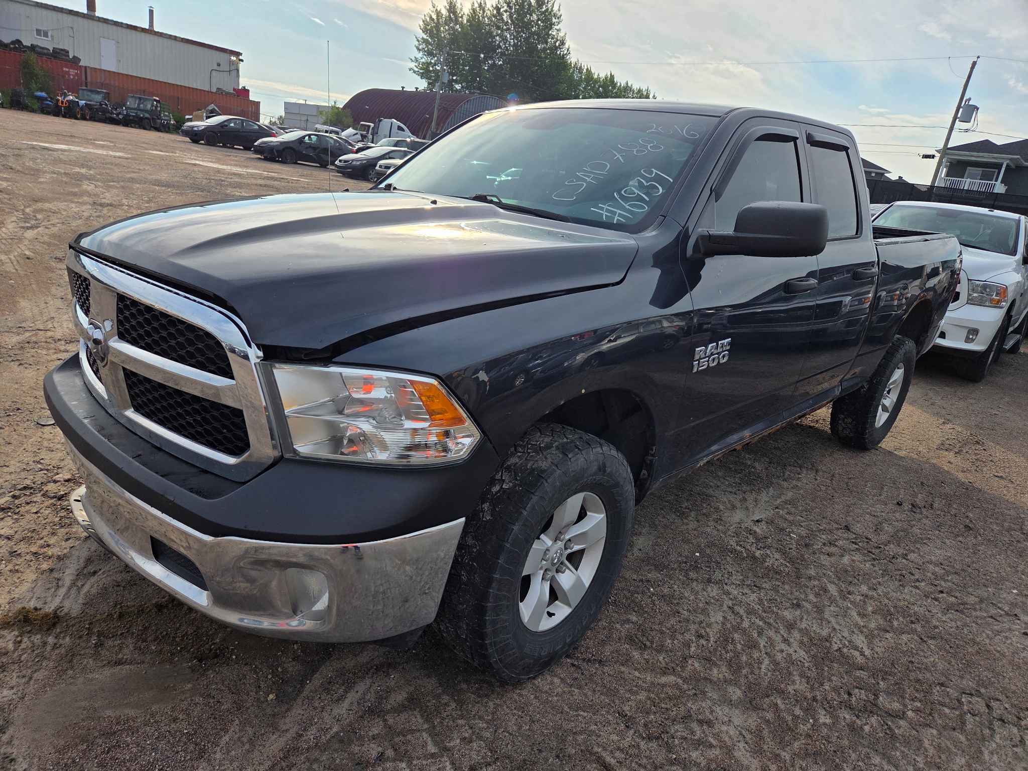 2016 Chrysler Pickup (Dodge)