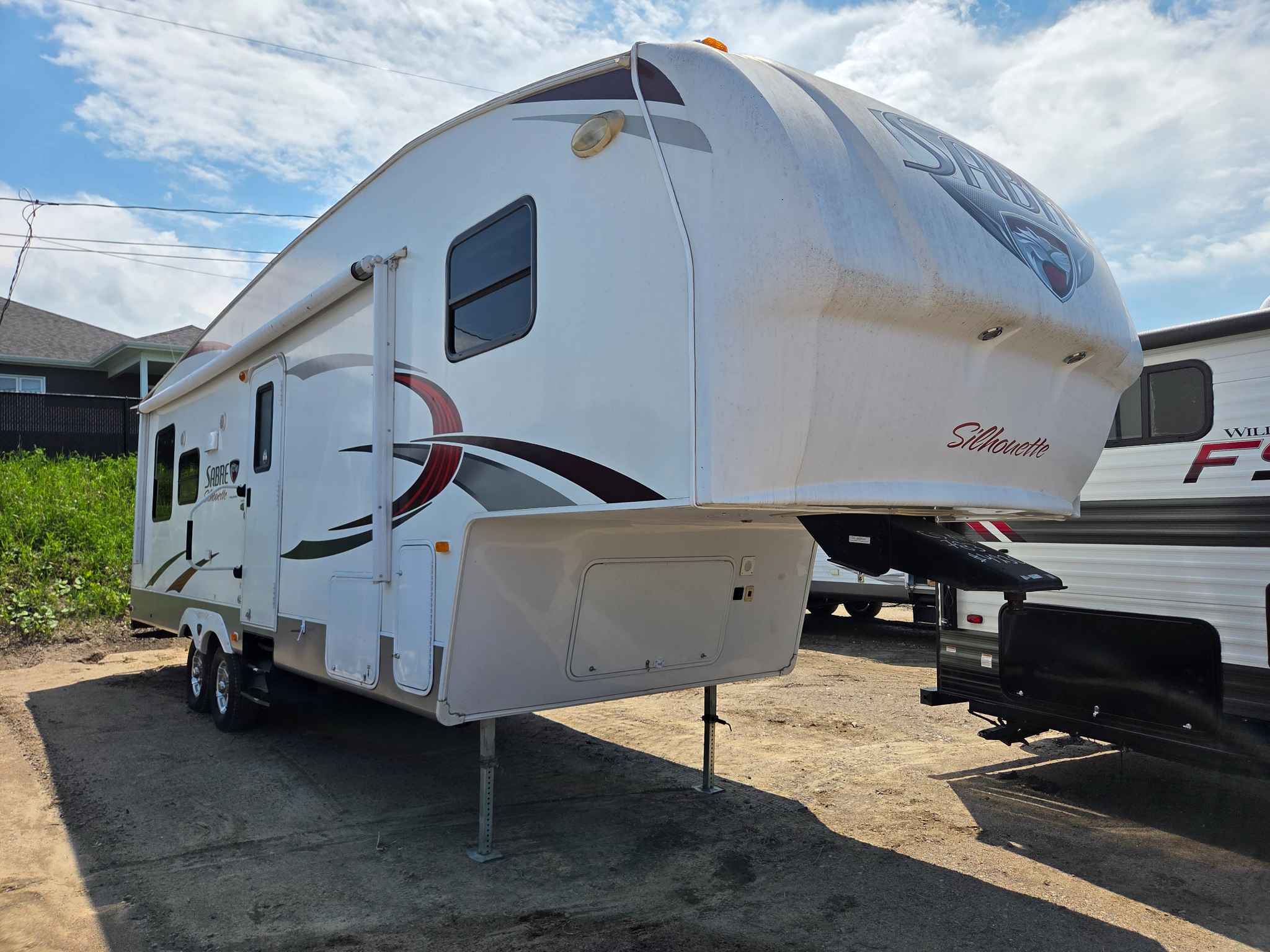 2011 Caravan/Mt.Home Fifthwheel Carv